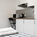 Del Centro Aparthotel 3*
