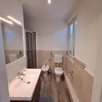 Del Centro Aparthotel 3*