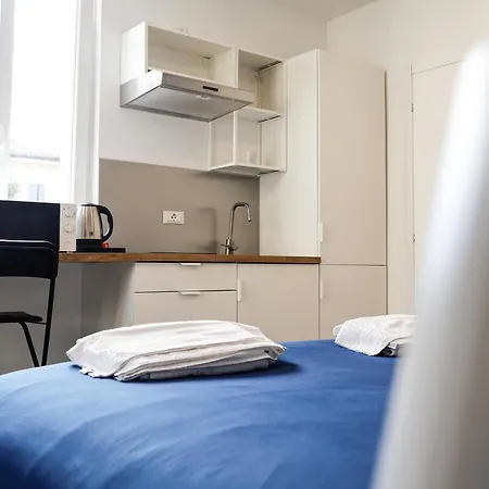 Del Centro Ξενοδοχείο με διαμερίσματα 3*