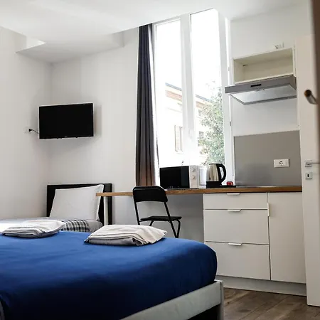 Apartahotel Del Centro Módena