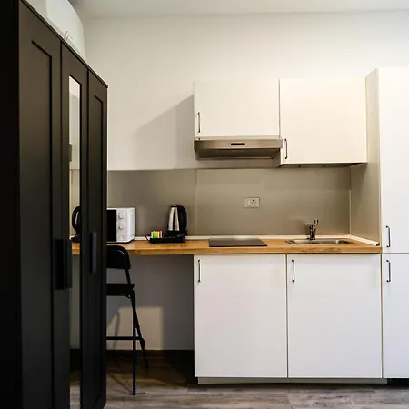 Apartahotel Del Centro 3*