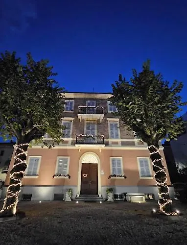 Del Centro Apart-hotel 3*