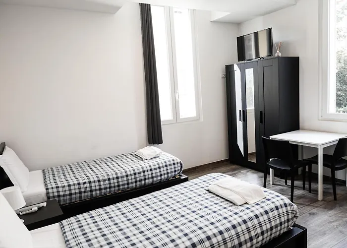 Del Centro Μόντενα